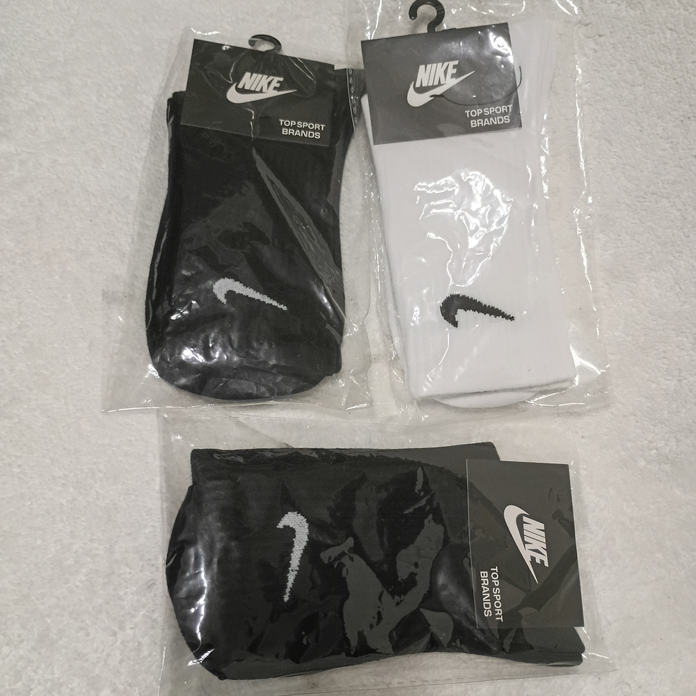 New Black and White Sports Socks 3 Pairs
